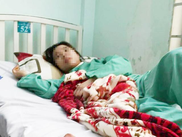 Pháp luật - Nữ thu ngân kể 5 phút đấu sức với "nữ quái" cầm dao