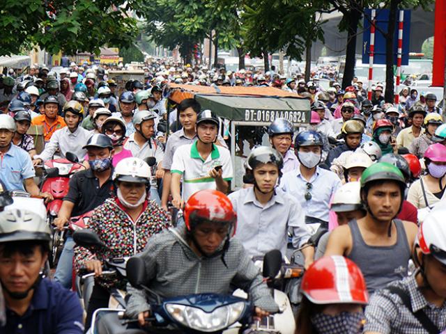 Tin tức trong ngày - Chính thức bỏ thu phí đường bộ đối với xe máy