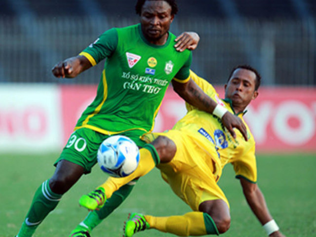 Bóng đá - HLV Hữu Thắng lo tiền đạo nội thui chột