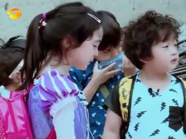 Đời sống Showbiz - Có nên cho sao nhí Việt tham gia truyền hình thực tế?