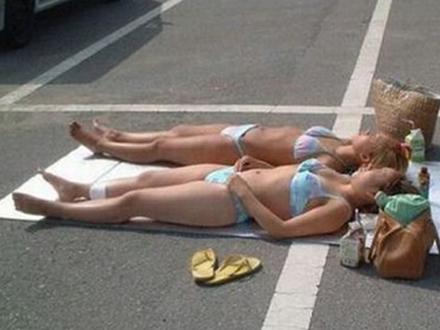 Cười 24h - Những hành động "khác người" của người hài hước