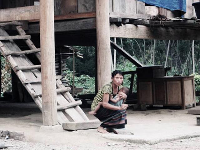 Pháp luật - Nhóm bắt cóc bé gái 4 tuổi bán sang Trung Quốc sa lưới