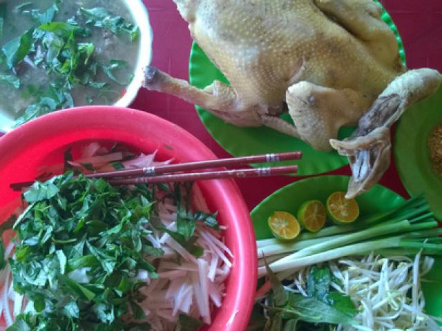 Ẩm thực - Gỏi ghém chuối, ngon đắm đuối