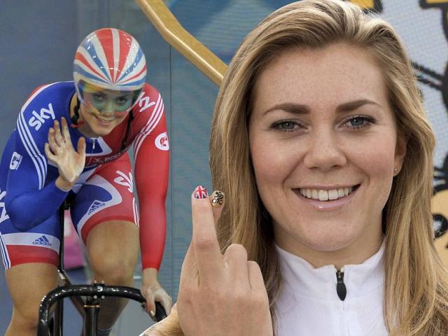 Thể thao - 25 tuổi, bị thải loại vì già &amp; vòng 3 quá to