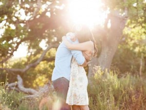 Thơ tình: Cần em cho cuộc đời anh