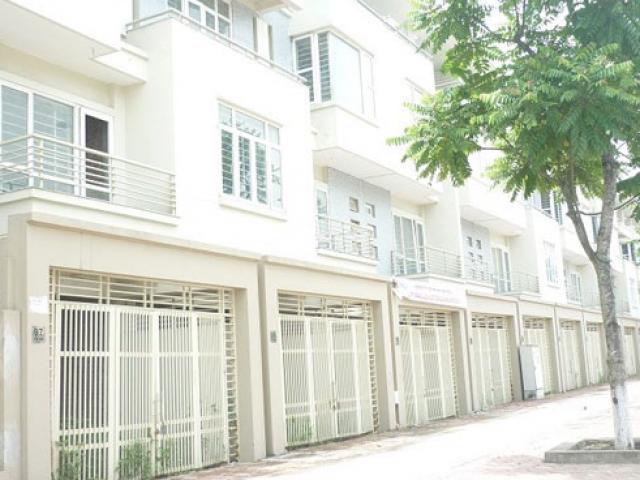 Tài chính - Bất động sản - Hà Nội: Nhà đất tăng giá, nhiều dự án “té nước theo mưa"