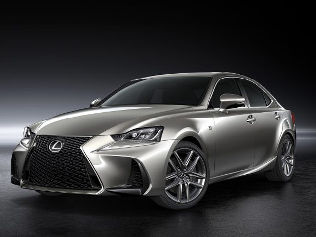 Ô tô - Xe máy - Ngắm Lexus IS dùng ống xả vuông, nội thất cao cấp hơn