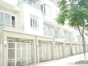 Tài chính - Bất động sản - Hà Nội: Nhà đất tăng giá, nhiều dự án “té nước theo mưa&quot;