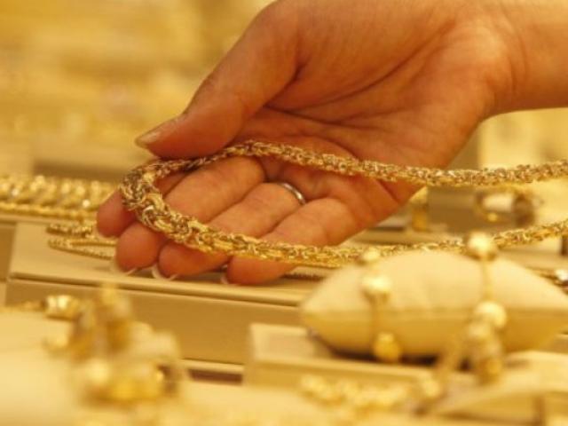 Tài chính - Bất động sản - Giá vàng hôm nay 26/4 quay đầu tăng, USD đứng im