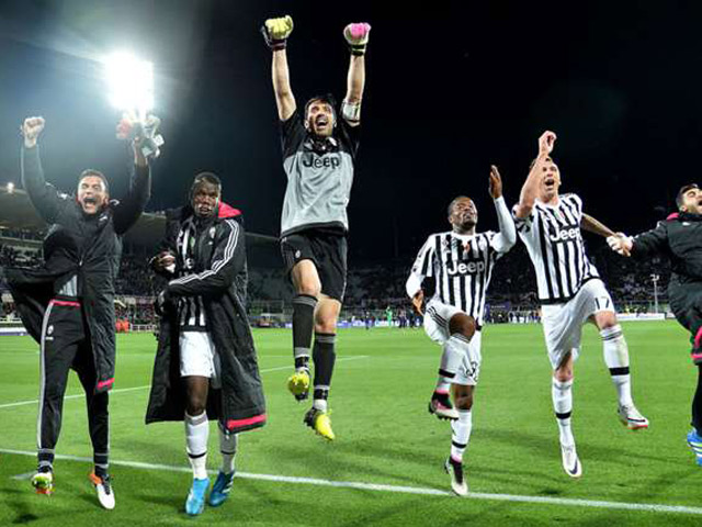 Bóng đá - SAO Juventus vẽ kiệt tác mừng Scudetto vòng 35 Serie A