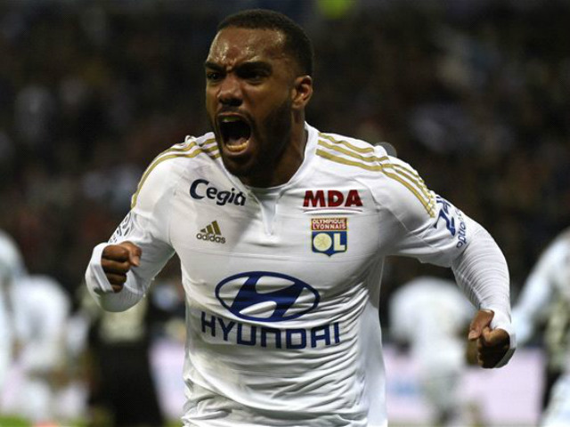 Bóng đá - Tin HOT tối 28/4: Barca muốn có "Benzema mới"