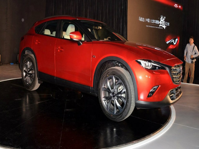 Ô tô - Xe máy - Cận cảnh mẫu xế Mazda CX-4 hoàn toàn mới