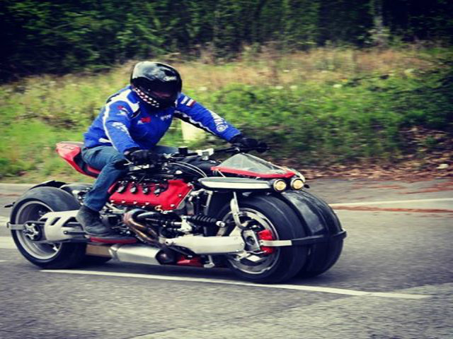 Ô tô - Xe máy - Ngắm môtô "khủng" LM-847 giống bọ cạp khổng lồ