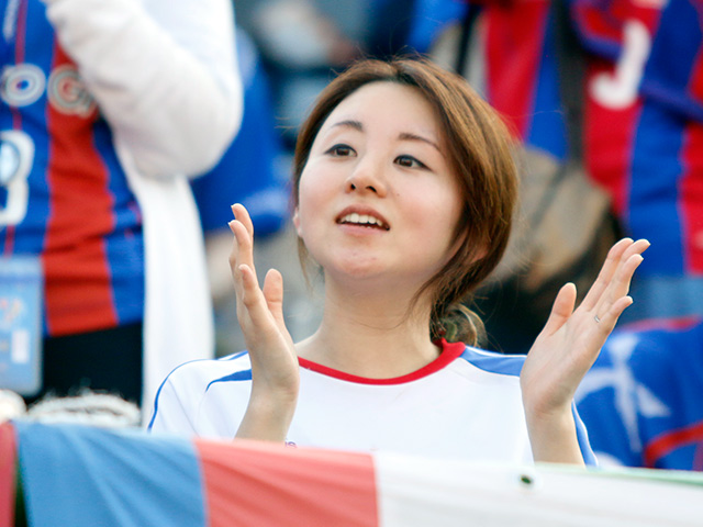 Bóng đá - Công Vinh cùng người đẹp Nhật "toả sáng" ở Gò Đậu