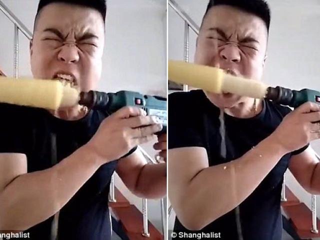 Video: Dị nhân TQ ăn hết bắp ngô trong vòng 10 giây
