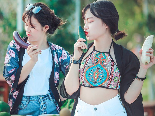 Bạn trẻ - Cuộc sống - Nữ sinh phóng khoáng tạo dáng bên rau củ