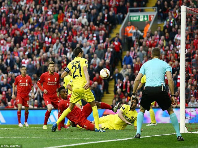 Phim - Sao Việt 18/7: Nhã Phương hé lộ chuyện tình cảm rạn nứt với Trường Giang?