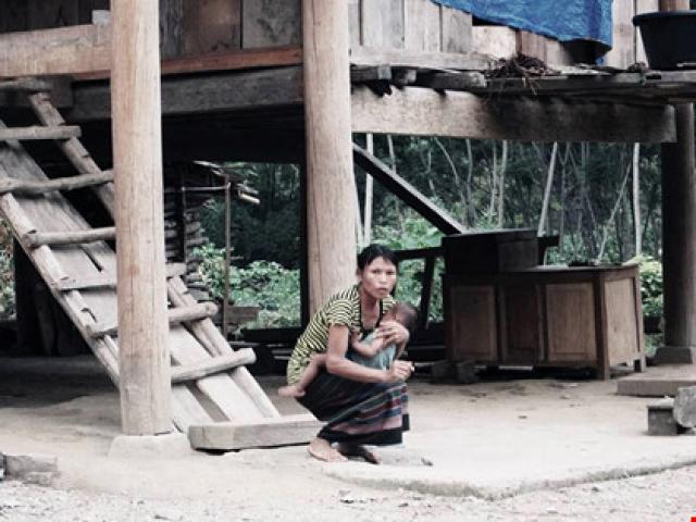 Pháp luật - Giải cứu bé gái 4 tuổi bị bắt cóc bán sang Trung Quốc