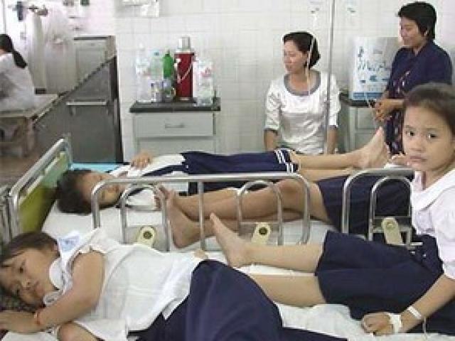 Video An ninh - Báo động đỏ ngộ độc thực phẩm trong trường học