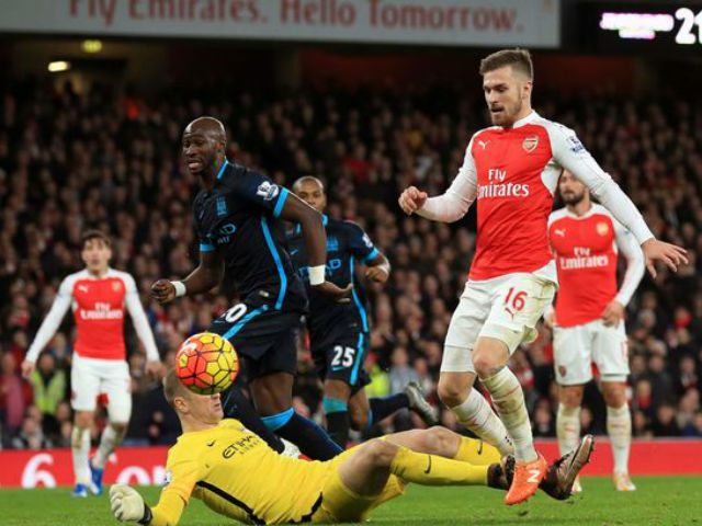 Bóng đá - Man City - Arsenal: Man "xanh" run rẩy