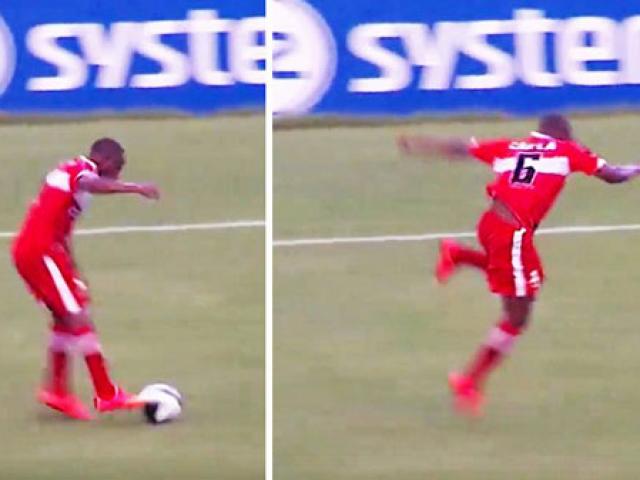 Bóng đá - Cầu thủ tự ngã như “ma làm” hài hước nhất năm