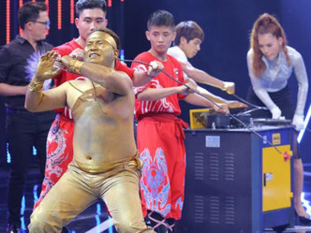 Thể thao - Song đấu: Võ sư kungfu đấu Hoa hậu bikini