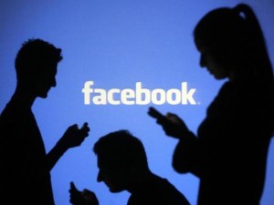 Công nghệ thông tin - Cách ngăn Facebook &quot;đào mộ&quot; hình ảnh người yêu cũ