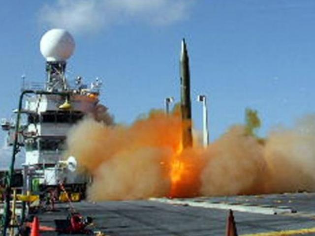 Thế giới - Mỹ khởi động lá chắn tên lửa ở châu Âu, Nga "nóng mắt"