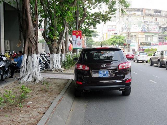 Tin tức trong ngày - Xe của Chủ tịch TP Đà Nẵng cũng vi phạm giao thông