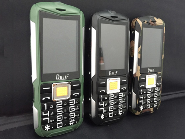Thế giới công nghệ - "Truy lùng" bộ 3 điện thoại độc, vỏ thép, pin khủng, giả giọng nói