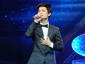 Ca nhạc - MTV - Chàng trai hát tặng mẹ ung thư khiến GK X-Factor lặng người