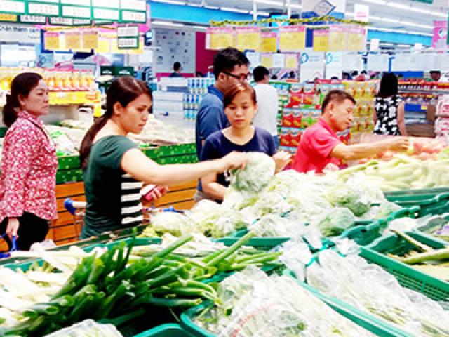 Thị trường - Tiêu dùng - Bán lẻ thua trên sân nhà: Hãy tự trách mình!