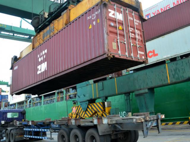 Thị trường - Tiêu dùng - Logistics - nước ngoài “ăn” hết!