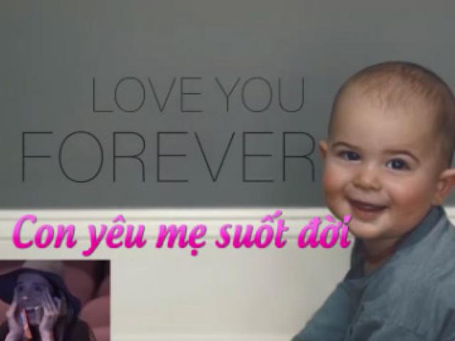 Bạn trẻ - Cuộc sống - Clip: Món quà xúc động bé 9 tháng tuổi dành tặng mẹ