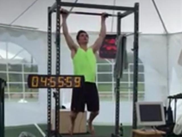 Thể thao - 17 tuổi vô địch thiên hạ nhờ lên xà 7300 lần