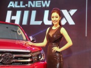 Ô tô - Xe máy - Toyota Hilux 2016 ra mắt ở Malaysia, giá rẻ hơn VN