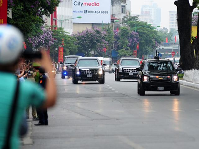 Tin tức trong ngày - Ngắm những chiếc "quái thú" chở TT Obama trên phố HN