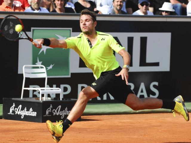 Thể thao - Hot shot: "Người thép" Wawrinka tung cú móc siêu phàm