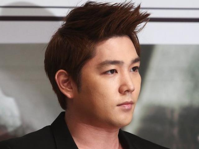 Phim - Thành viên Super Junior lái xe khi say rượu gây tai nạn