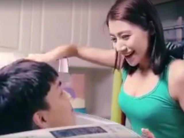 Phi thường - kỳ quặc - Sốc với quảng cáo tẩy trắng người da màu ở TQ