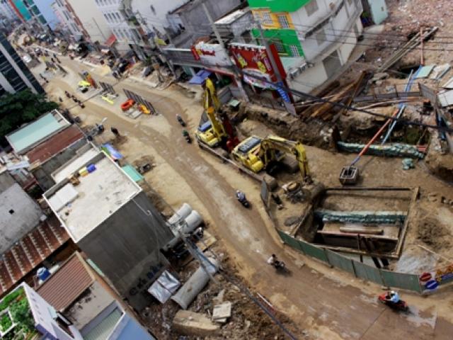 Tin tức trong ngày - Những căn nhà kỳ quái giữa Sài Gòn