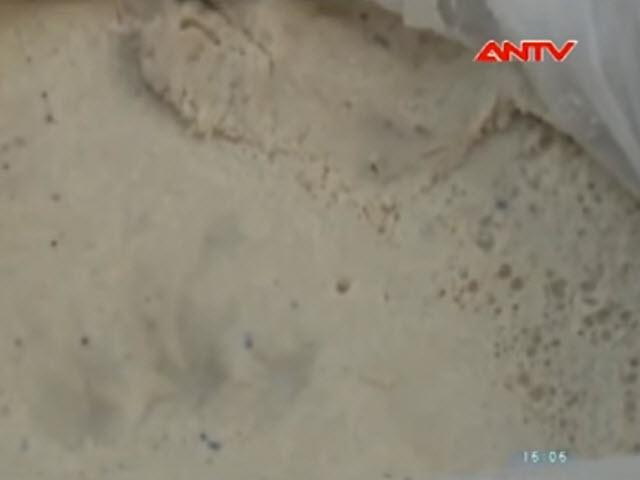 Thị trường - Tiêu dùng - Hãi hùng cảnh chế mỡ bẩn từ da trâu bò thối