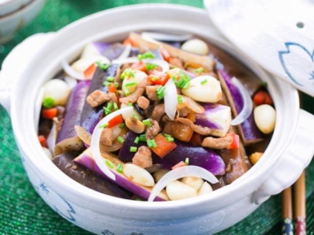 Ẩm thực - Cà tím om thịt bằm ngon cơm, lạ miệng