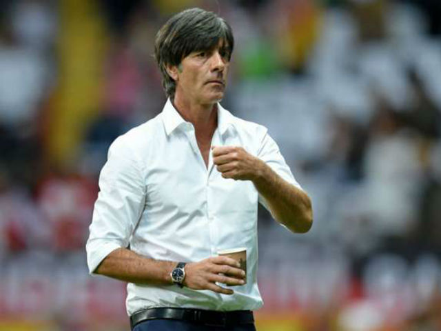 Bóng đá - Sự bình thản của Joachim Loew và áp lực của Hữu Thắng