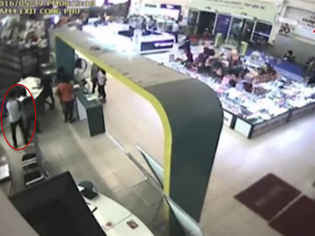 Pháp luật - Cận cảnh “ngón nghề” siêu đẳng của trộm cắp ở siêu thị