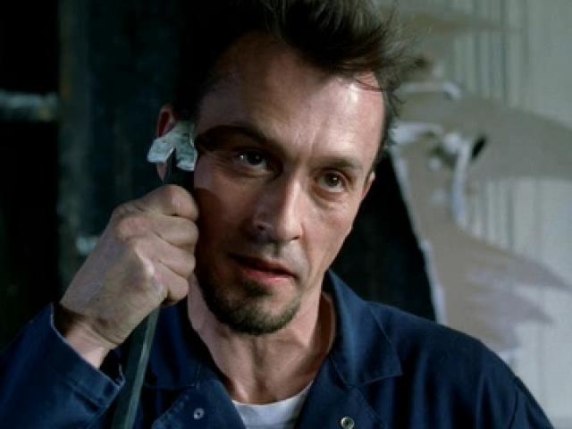 Phim - Chân dung gã sát nhân được yêu thích nhất "Vượt ngục"