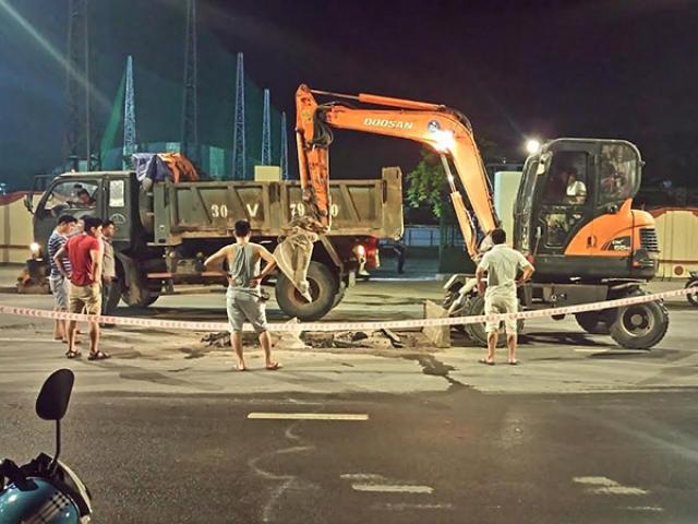 Tin tức trong ngày - HN: "Hố tử thần" xuất hiện trên tuyến phố kiểu mẫu