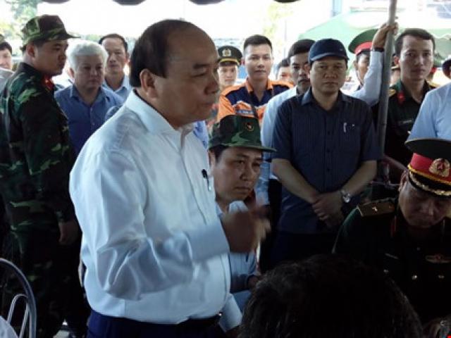 Thủ tướng Nguyễn Xuân Phúc vào Đà Nẵng chỉ đạo xử lý vụ chìm tàu