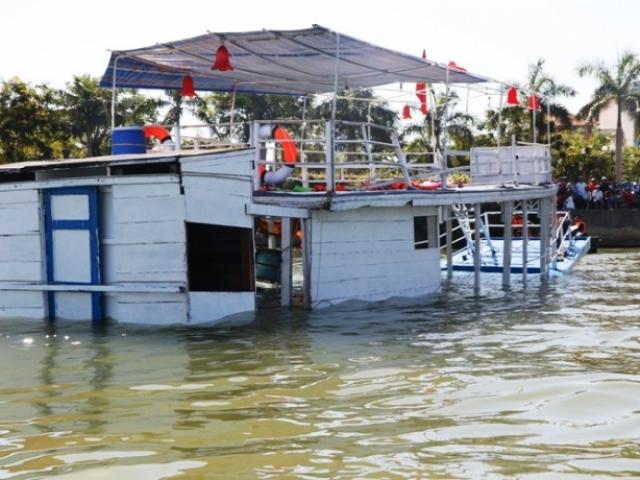 Tin tức trong ngày - "Hồ sơ đen" của tàu Thảo Vân 2 bị lật trên sông Hàn