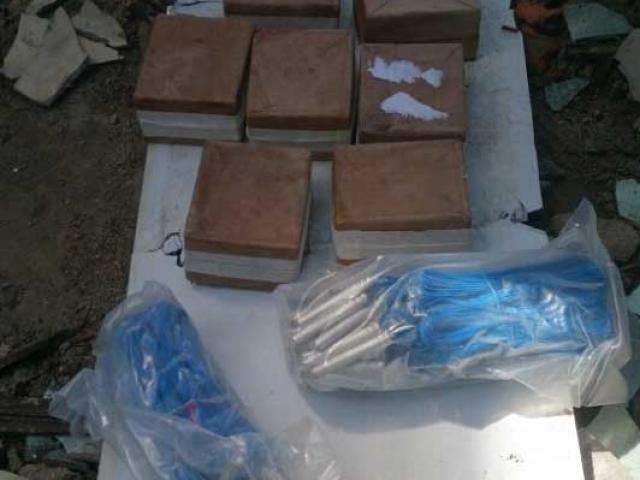 Tin tức trong ngày - Vụ nổ ở đảo Phú Qúy: Tận thấy những bánh thuốc nổ